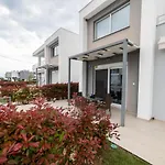 Thalassa & Thalassa Prive Residential Complex