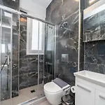 Thalassa & Thalassa Prive Residential Complex דירה