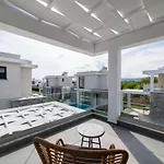 Thalassa & Thalassa Prive Residential Complex *