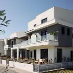 公寓 Thalassa & Thalassa Prive Residential Complex
