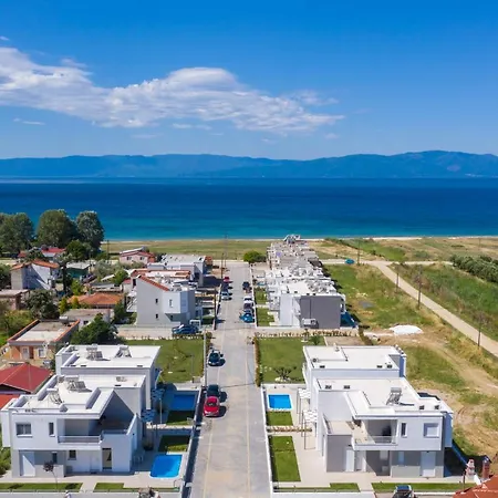 Thalassa & Thalassa Prive Residential Complex *