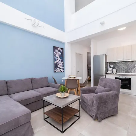 Apartment Thalassa & Thalassa Prive Residential Complex Ofrinion