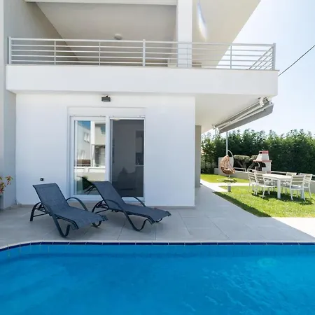 Thalassa & Thalassa Prive Residential Complex