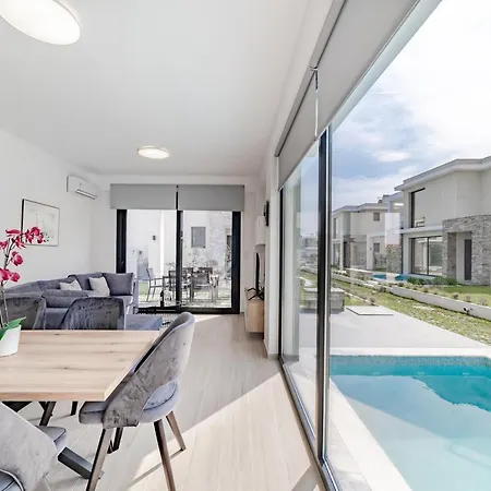 Appartement Thalassa & Thalassa Prive Residential Complex