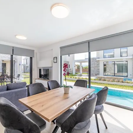 Thalassa & Thalassa Prive Residential Complex * Ofrínion