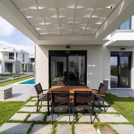 Thalassa & Thalassa Prive Residential Complex * Οφρύνιο
