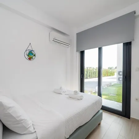 アパート Thalassa & Thalassa Prive Residential Complex Ofrínion