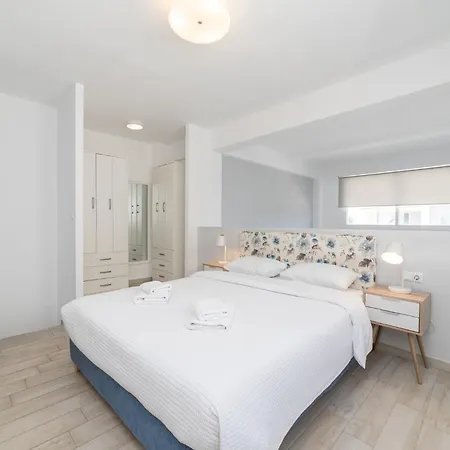 Thalassa & Thalassa Prive Residential Complex *