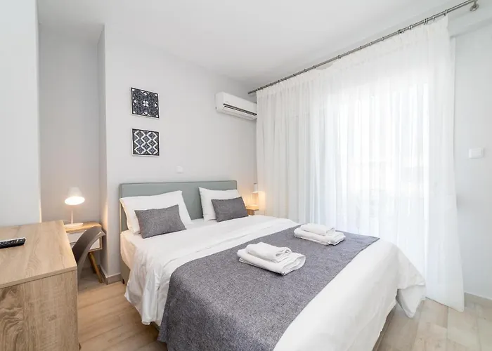 Thalassa & Thalassa Prive Residential Complex Ofrínion