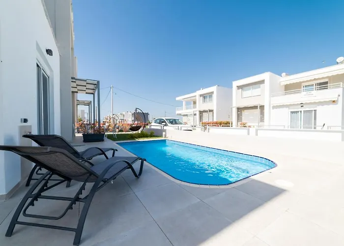 Thalassa & Thalassa Prive Residential Complex شقة *