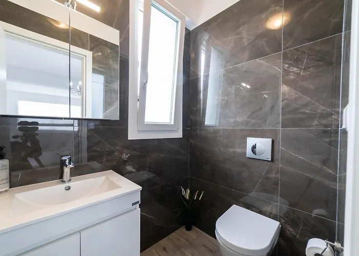 Thalassa & Thalassa Prive Residential Complex * Ofrinion