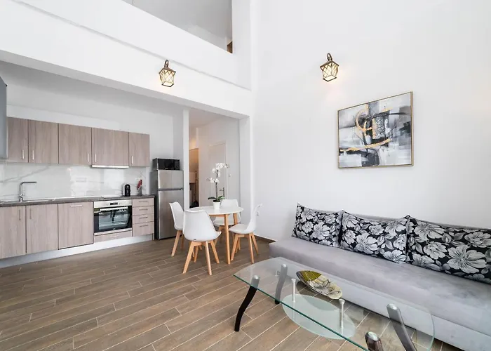 Thalassa & Thalassa Prive Residential Complex * Ofrinion