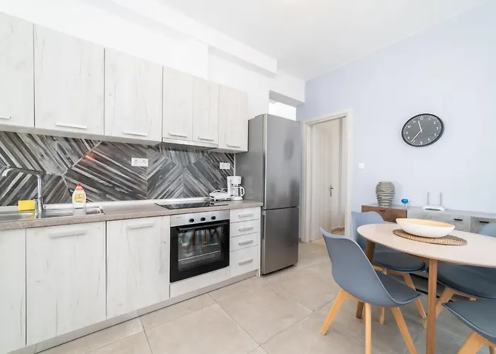 Thalassa & Thalassa Prive Residential Complex *