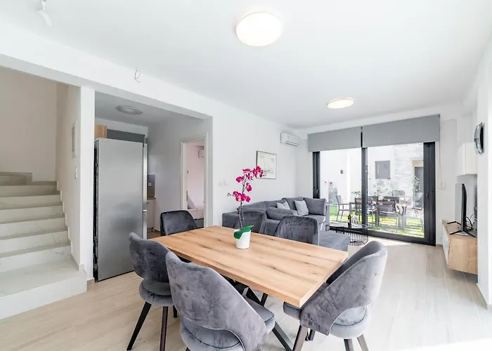 公寓 Thalassa & Thalassa Prive Residential Complex Ofrínion