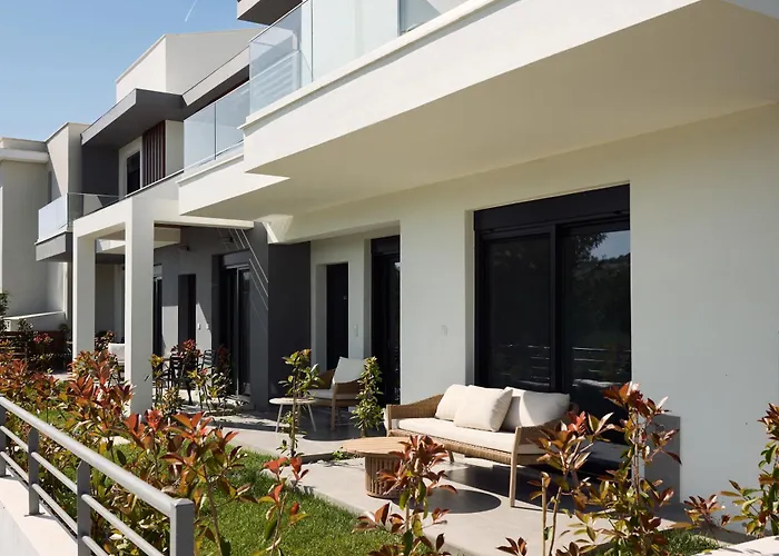 Thalassa & Thalassa Prive Residential Complex Apartament Ofrínion