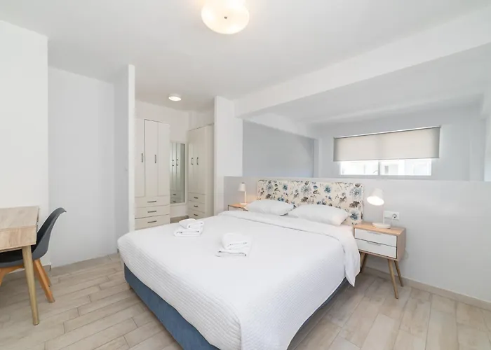 Thalassa & Thalassa Prive Residential Complex *